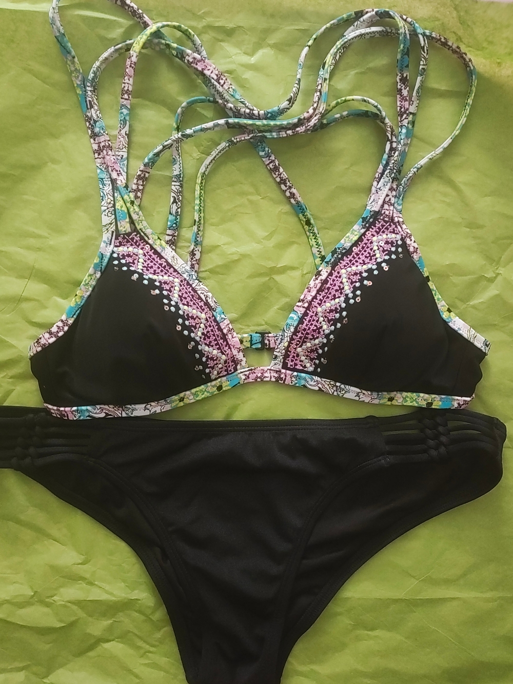 Victori's Secret Strappy  Bikini Set with Floral Trim - Xs/M